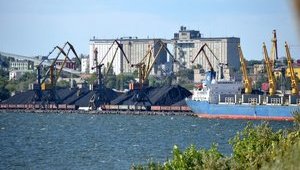 В портах начнут еженедельно отслеживать состояние морской воды