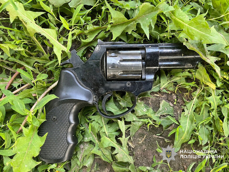На Чернігівщині затримали чоловіка з гранатою