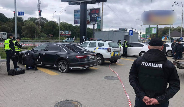 Откуда в деле о покушении на Шефира взялся женский след?
