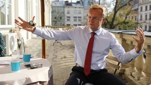 Садовий запропонував продати назву стадіону 