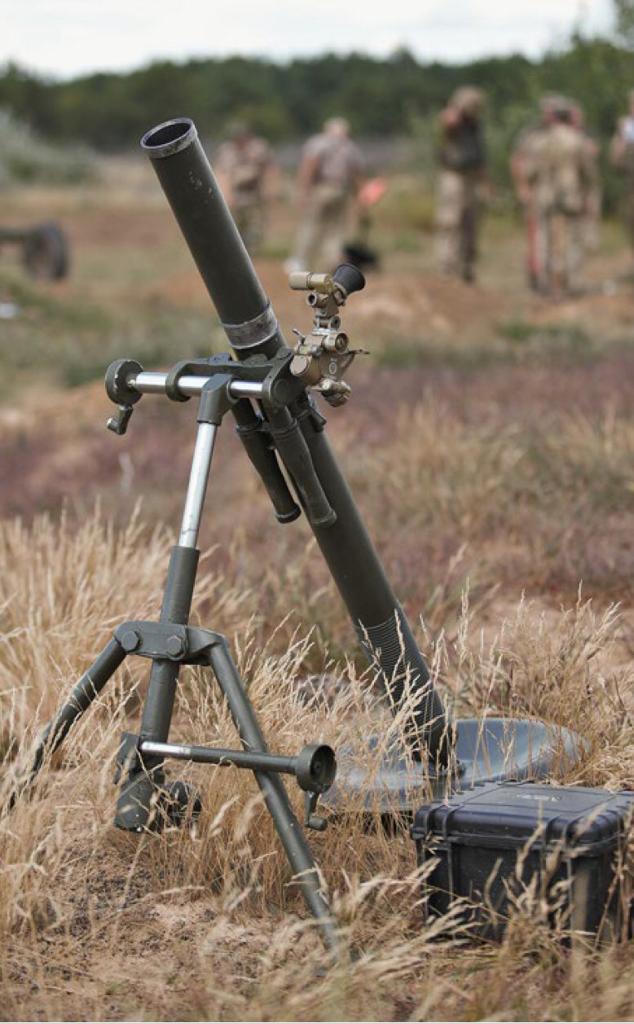 60-мм миномет МП-60 без замечаний эксплуатируется в ВСУ, в течение трех лет неисправностей обнаружено не было, - Украинская бронетехника 01 60-мм миномет МП-60 без замечаний эксплуатируется в ВСУ, в течение трех лет неисправностей обнаружено не было, - Украинская бронетехника 01