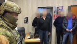 Схема отримання хабарів за розмитнення автомобілів виявлена ​​на Дніпровській митниці, - СБУ. ФОТО