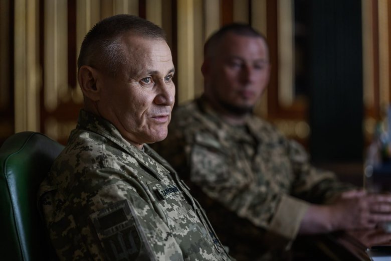 Zelenskyy and the military