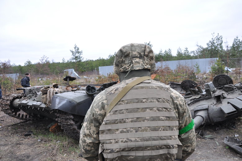 Russian occupiers equipment near Bucha destroyed 08