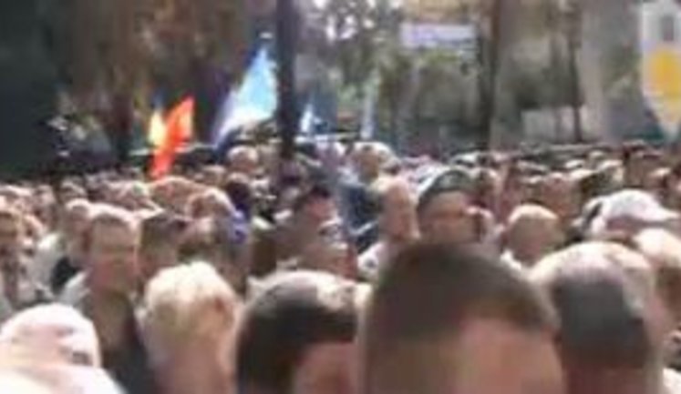Афганцы под парламентом: "Тигипко - душман! Давай сюда Тигипко - этого п#дара" ! ВИДЕО.