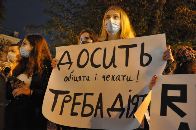 Свободу вязням Кремля: у Києві відбувається акція на підтримку полонених та безвісти зниклих українців 33