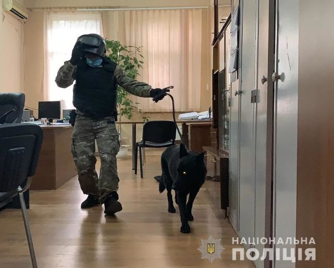 Поліцейські і нацгвардійці Одещини вчилися затримувати протестувальників під крики Банду геть! 06