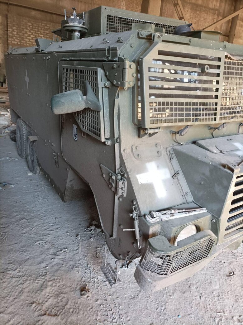 Military collect for armored vehicle 02