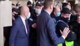 "Сука, поламаю, бл#дь, салагу цього", - мер Черкас Бондаренко на засіданні міськради відповів на звинувачення в корупції і невиконанні передвиборчих обіцянок. ВIДЕО