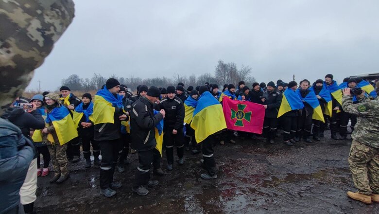 Україна повернула з російського полону 130 захисників та захисниць, зокрема 87 оборонців Маріуполя 06