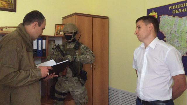 задержание янтарь