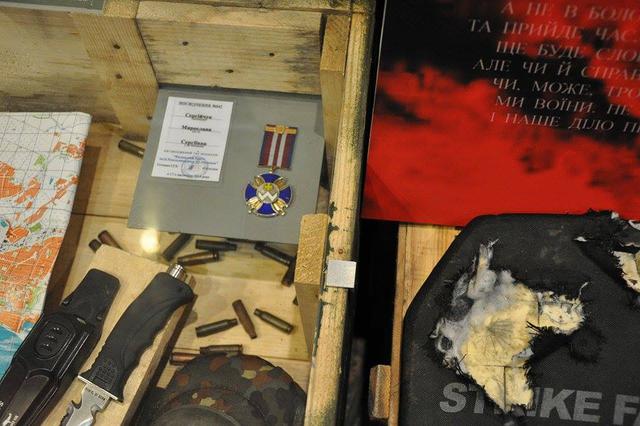 Виставка "Український Схід", присвячена АТО, відкрилася в Нацмузеї історії України у Другій світовій війні 54 Виставка "Український Схід", присвячена АТО, відкрилася в Нацмузеї історії України у Другій світовій війні 54