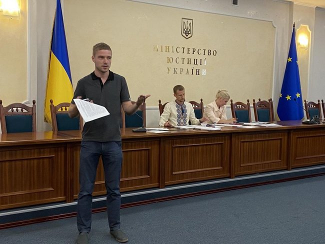 Общественный совет при Минюсте инициировал запрет партий ОПЗЖ и Шария 01