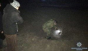 Последствия обстрела наемниками РФ жилого сектора Новотроицкого. ФОТОрепортаж