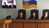 "Ну добре, не в живіт, а в район торса", - антимайданівець Луговський заплутався у свідченнях на суді у справі Януковича