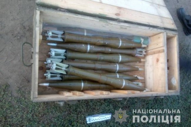 Схованку з боєприпасами до гранатомета СПГ-9 виявлено на Луганщині, - Нацполіція 01