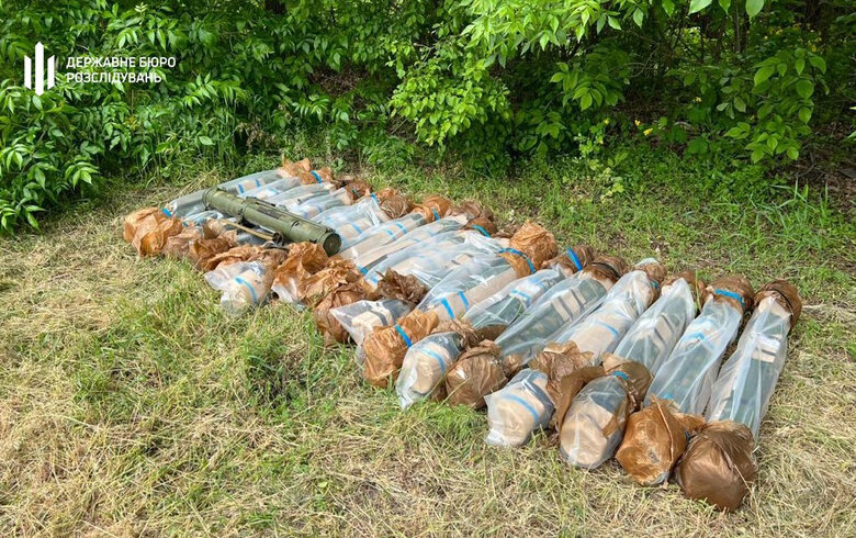 На Харківщині знайшли ще один схрон з російськими боєприпасами, - ДБР 03