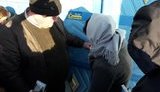 Сотня прихильників УПЦ МП приїхала в село на Рівненщину, щоб не дати громаді перейти в ПЦУ. ВІДЕО+ФОТОрепортаж