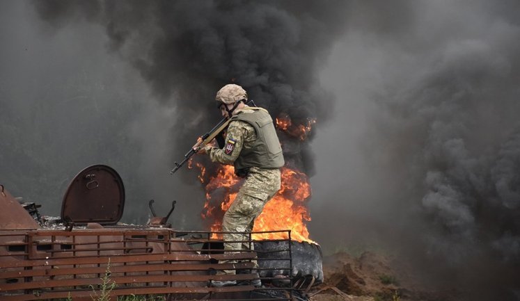 Колишні засуджені та іноземці вже не воюють у ДШВ, - командувач Апостол
