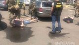 Банду рекетирів, яка вимагала 50 тис. дол., затримали в Кривому Розі, - Нацполіція. ВІДЕО+ФОТОрепортаж