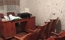 У Херсонській області невідомі увірвалися на засідання осередку ОПЗЖ, вкрали ноутбук і облили присутніх зеленкою, - поліція. ФОТОрепортаж