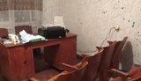 У Херсонській області невідомі увірвалися на засідання осередку ОПЗЖ, вкрали ноутбук і облили присутніх зеленкою, - поліція. ФОТОрепортаж