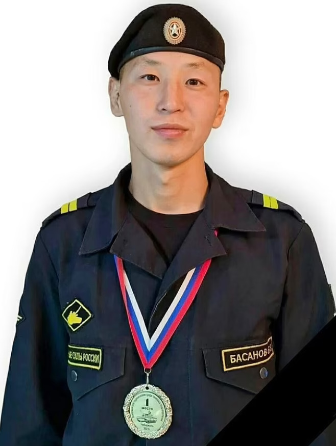 Чемпіон танкового біатлону РФ Басанов згорів в Україні 09