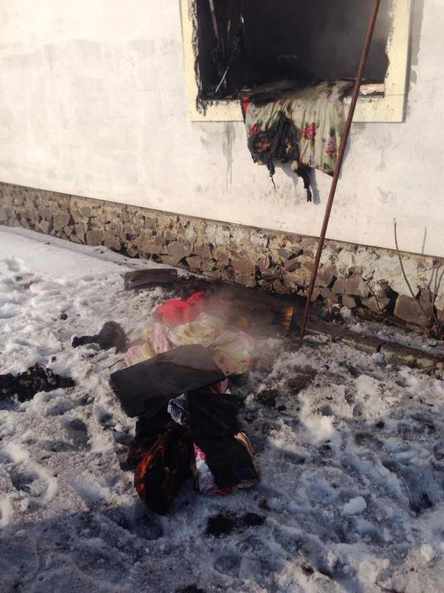 Пожежа на Львівщині забрала життя 2-річної дитини 02