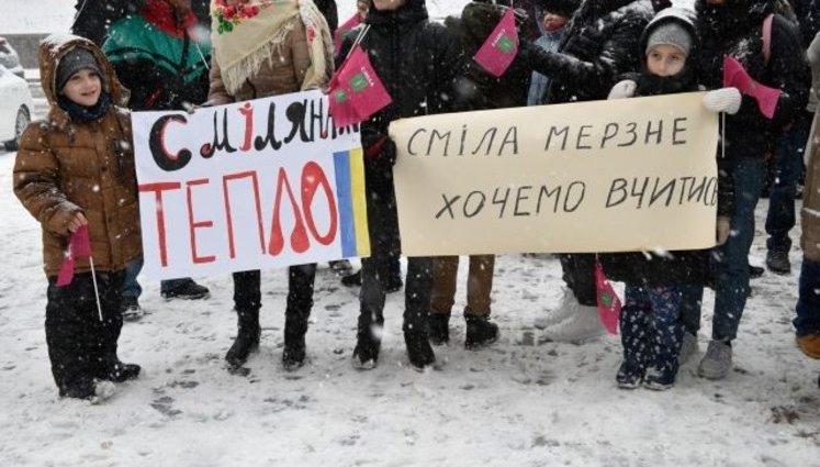 Детсады, школы остановлены, люди из больницы эвакуированы, - мэр Смелы о ситуации в городе