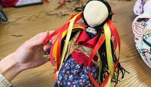 Разом легше триматися