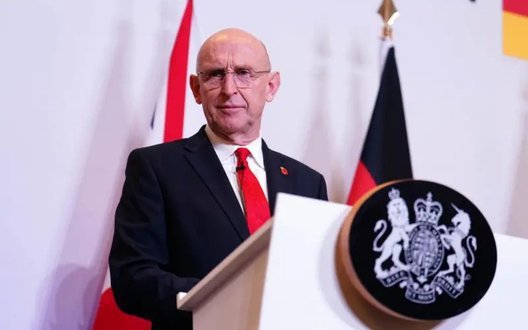 Putin likes to show that he is strong, but in reality he is weaker than ever, - Healey on Putin’s presence at Beijing parade