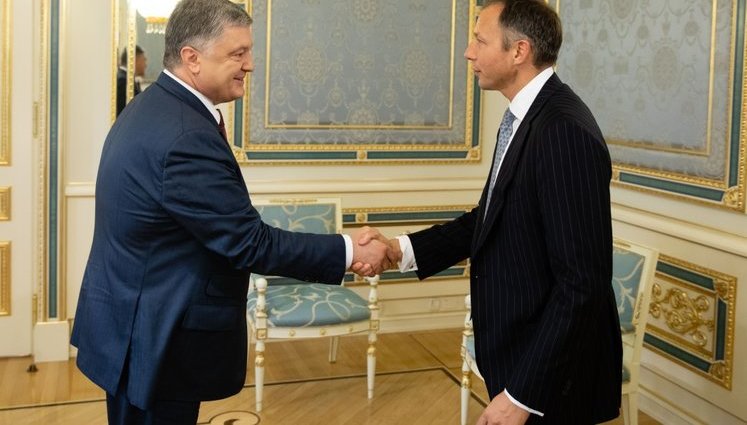 Співрозмовники скоординували заходи щодо недопущення будівництва Північного потоку, - Порошенко зустрівся із заступником Держсекретаря США Фенноном. ВІДЕО+ФОТО