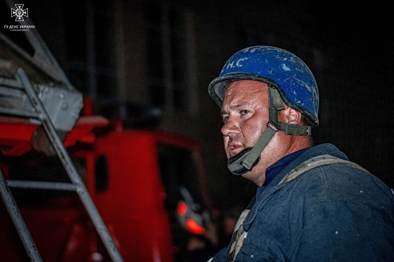 Последствия вражеского обстрела Сум 03