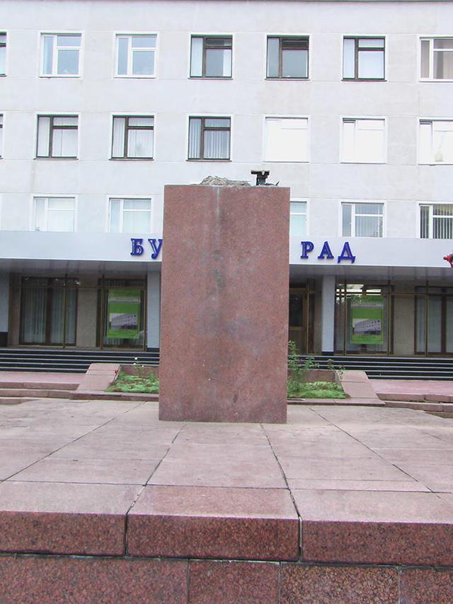 ленин памятник снос