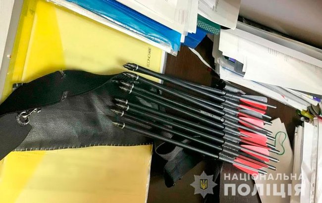 Girl with crossbow injures two teachers at school in Poltava 02