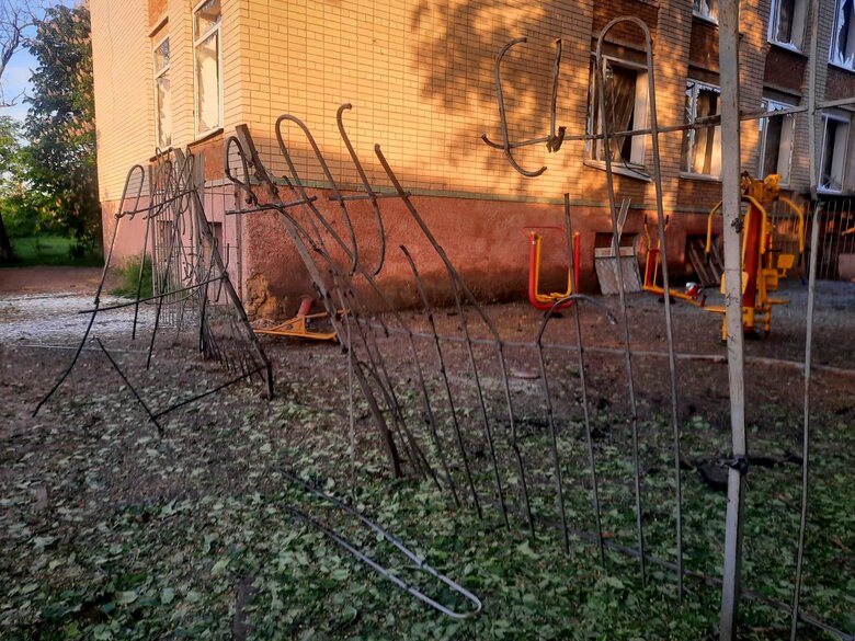Наслідки ворожих обстрілів Херсонщини 02
