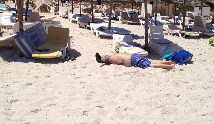 Unknown person attacked tourists in Tunisisan hotel, at least 27 killed. PHOTO