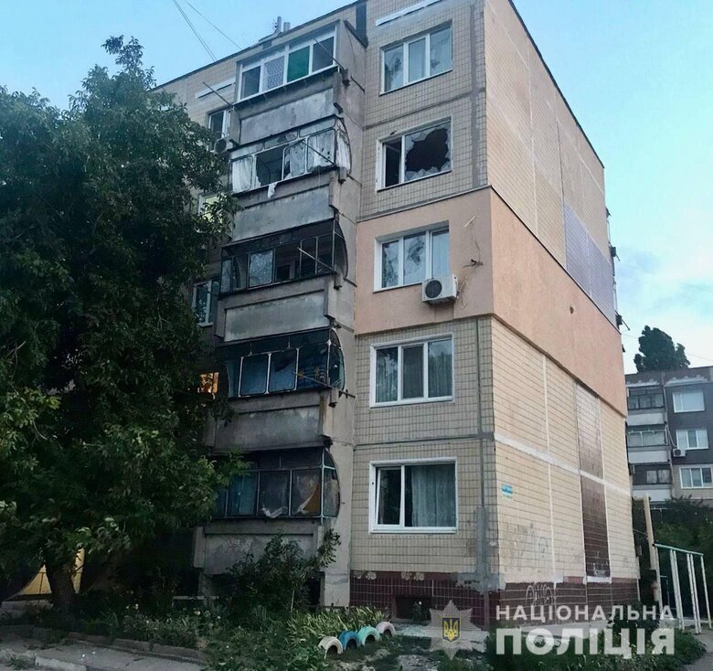Последствия вражеских обстрелов Никопольского района 02