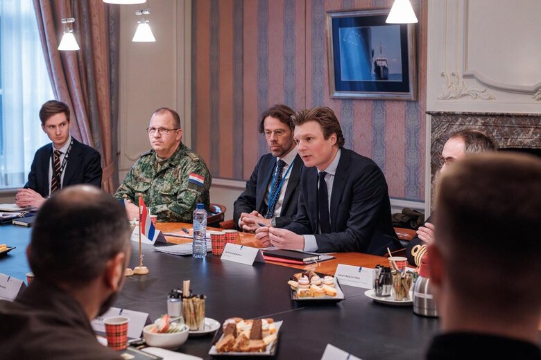 Umierov meets with Dutch Defense Minister Brekelmans in The Hague