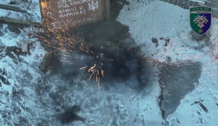 Russian invader commits suicide and blows himself up. VIDEO