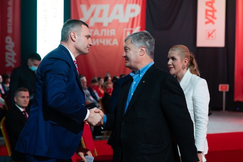 Порошенко закликав до єдності усі демократичні сили 02