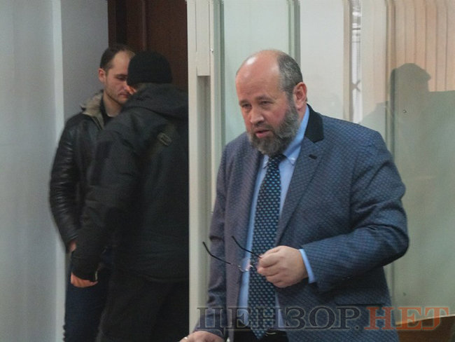 Шевченковский райсуд Киева продолжил рассмотрение дела об убийстве Бузины. Активисты перекрывали движение по Дегтяревской (обновлено) 09