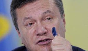 Янукович в Одессе потребовал результат за ПР - грозит увольнением губернатору и мэру