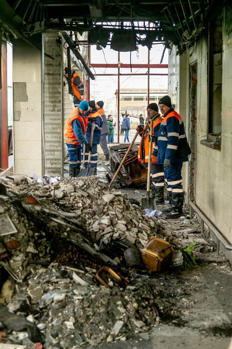 Знищено 27 вагонів у Фастові