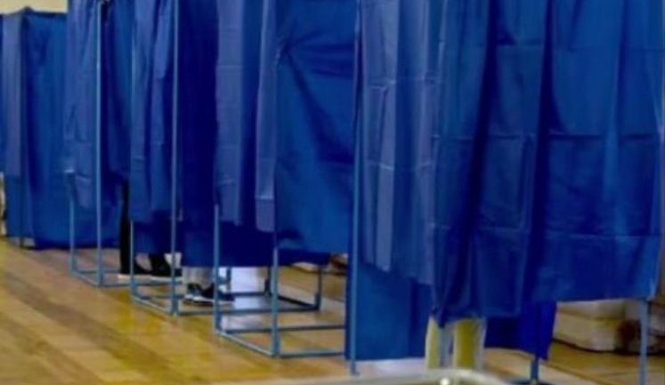 Politics on pause or start of campaign? What lies behind talk of elections