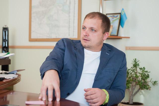 Мер Конотопа Артем Семеніхін: Я заперечую, що завдяки децентралізації добавилися якісь грошові ресурси 05