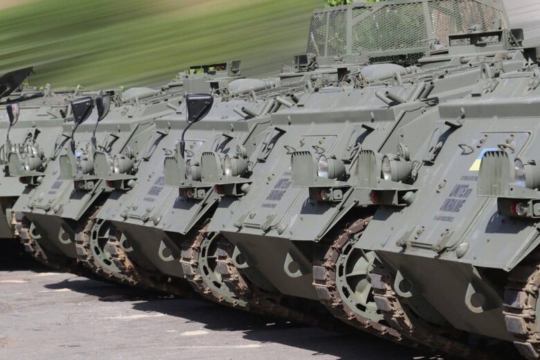 Мировой Конгресс Украинцев передал Силам ТрО британские бронетранспортеры FV432 01