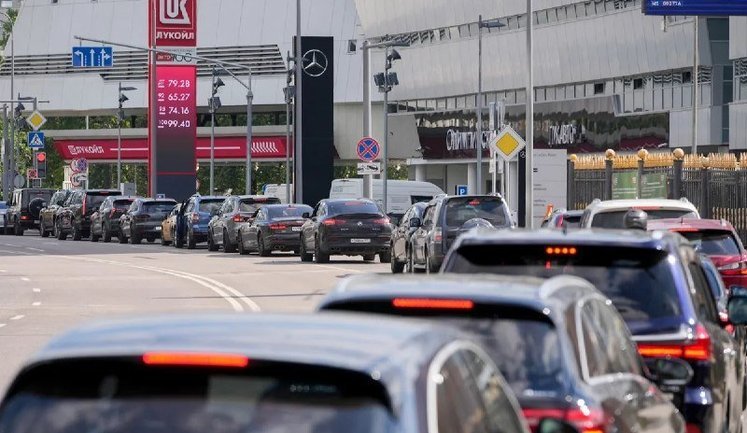 Russia has extended its ban on gasoline exports through end of year, - Bloomberg
