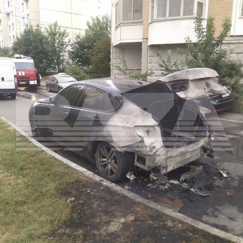 Resident of Russian Federation, who opposes invasion of Ukraine, burned car of official of Russian General Staff 01