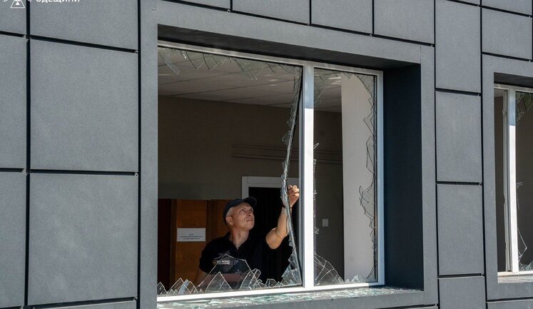 Ruscists attacked fire and rescue station in Odesa. PHOTOS